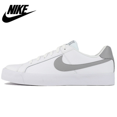 NIKE COURT ROYALE AC รองเท้าผ้าใบผู้ชายและผู้หญิงรองเท้าผ้าใบหุ้มข้อสีขาว