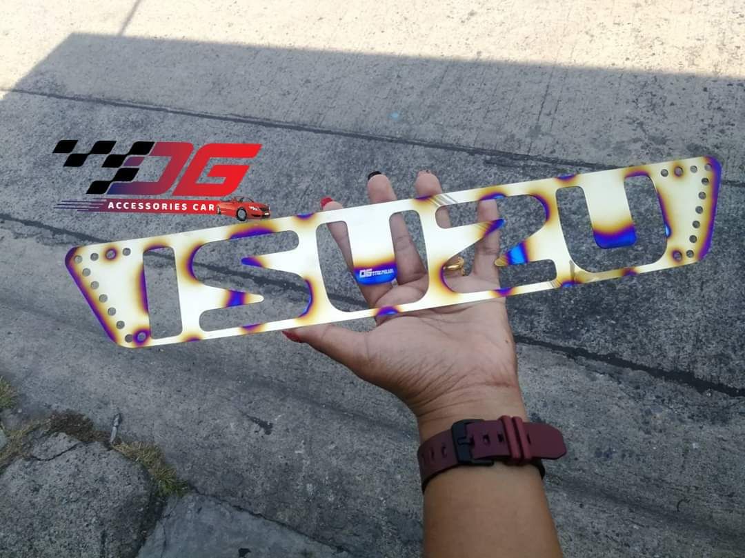 เพลทไทเทครอบโลโก้ ISUZU D-MAX 2020 สแตนเลส304 รับประกันสีซีด ตลอดอายุการใช้งาน 3 85827fb28785d734f01c3a382c8012b8