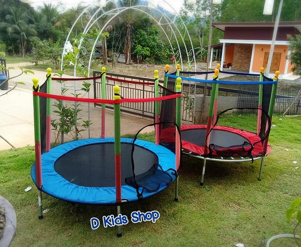 DD Toys แทรมโพลีนสำหรับเด็กกระโดดเล่น Trampoline jump หรือออกกำลังกาย (ขนาด 122 x 140 ซม.) แทรมโพลีน