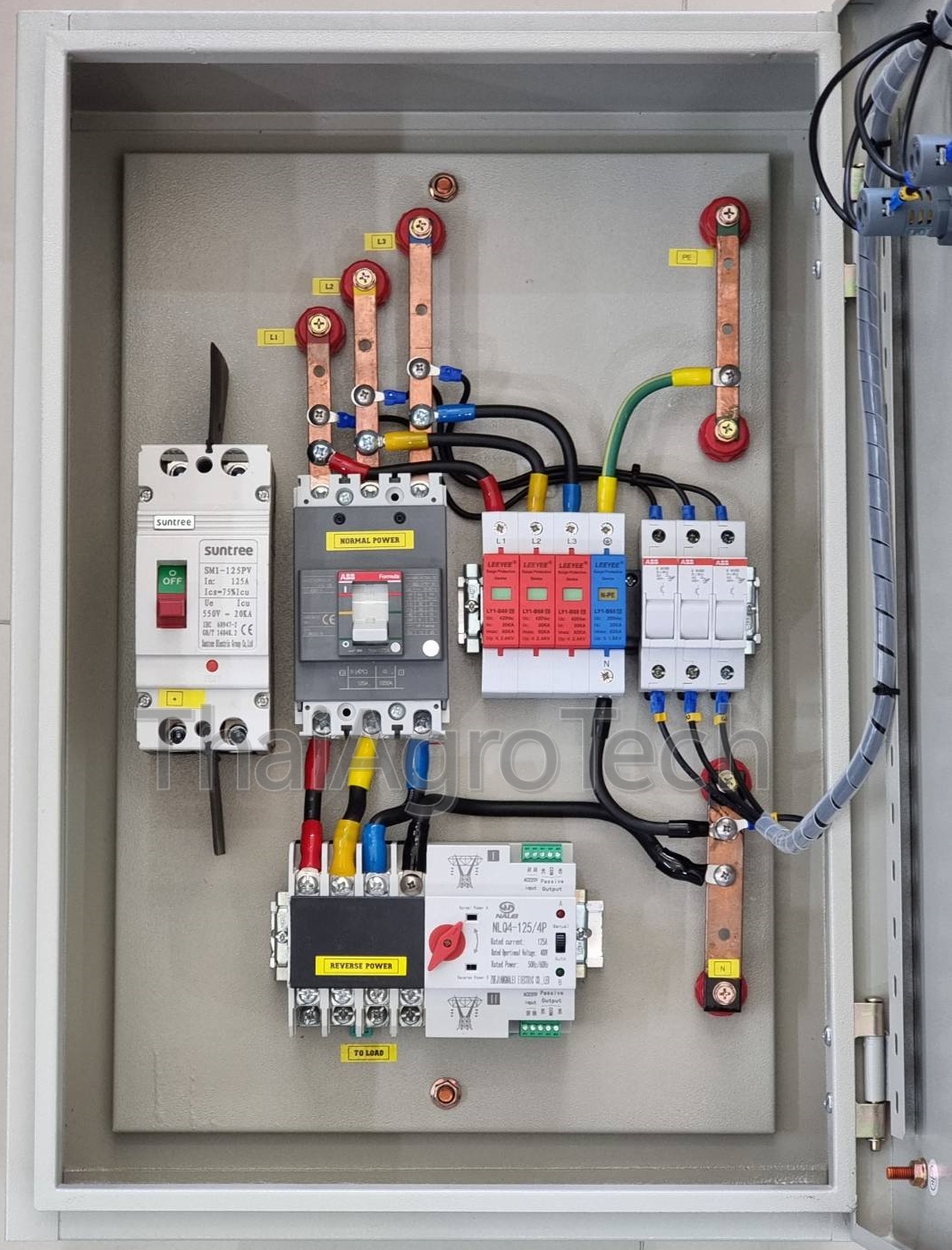 ต solar distribution board สำหรบระบบโซลาเซลลแบบ Hybrid Off Grid