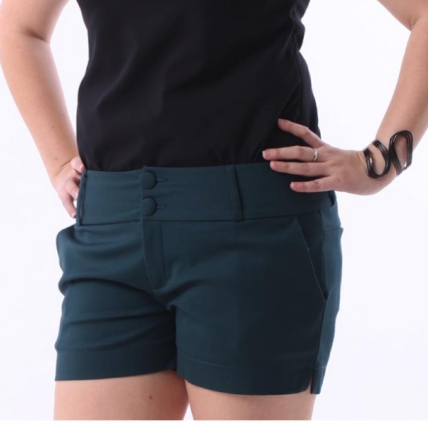 Arledy Khedi Shorts (Green) กางเกงขาสั้น เอวสูงนิดๆ เก็บทรงได้ดี เนื้อผ้าสวมใส่สบาย