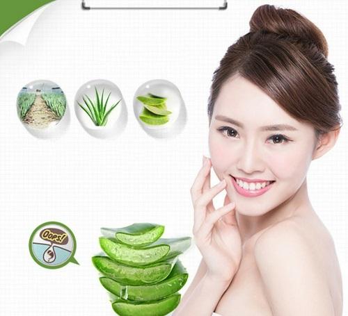 BIOAQUAโฟมล้างหน้าว่านหางจระเข้ สำหรับผิวที่เป็นสิวง่าย 100 g