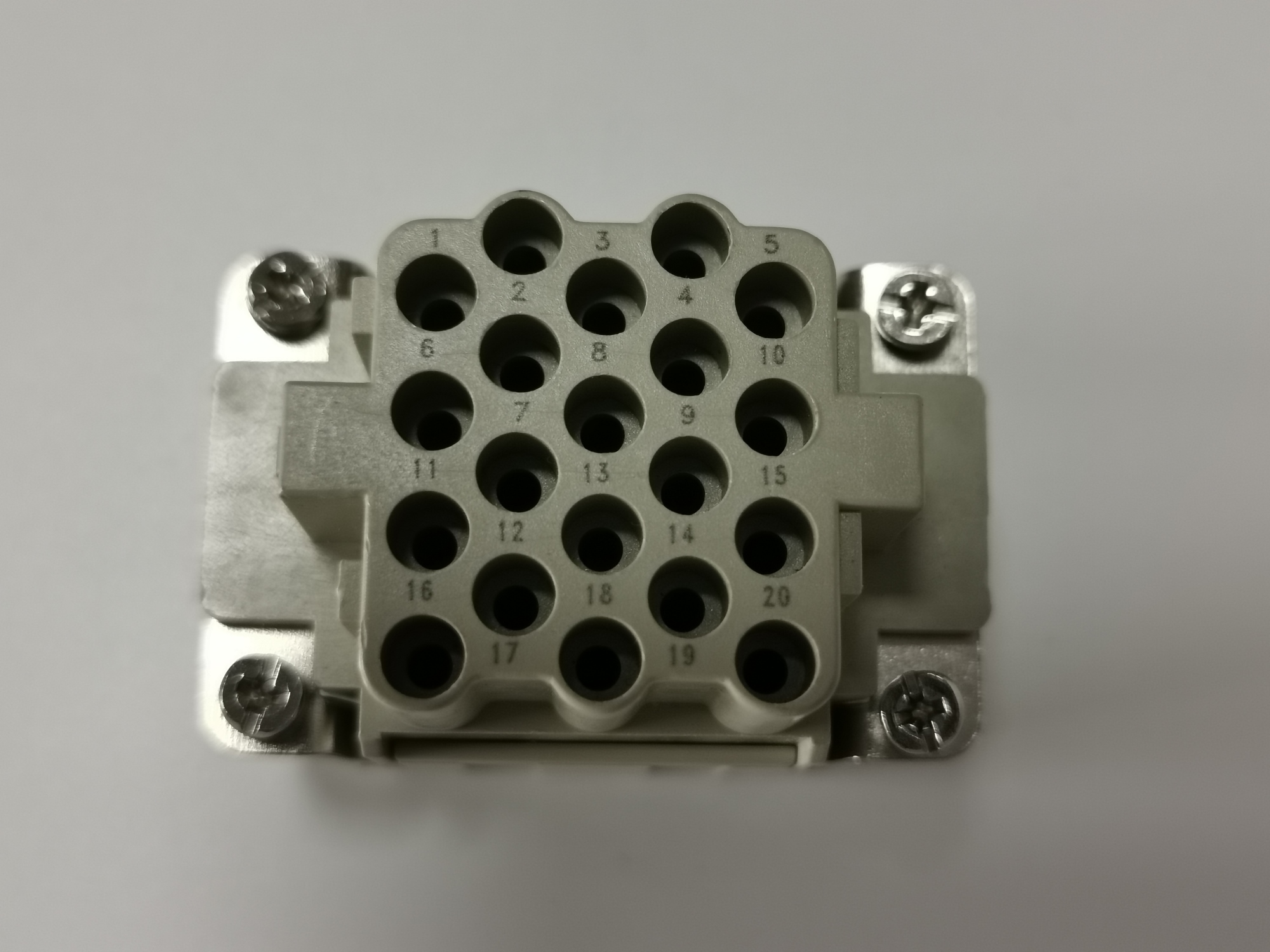 HDXBSCN Heavy Duty Connectors HDC HEEE 020 MC FC 20pin 16A 500V