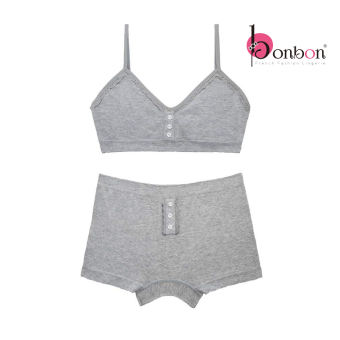 Bonbon No Seam Set ชุดชั้นใน + กางเกงในไร้ตะเข็บ สีเทา size M (M/M) Bonbon No Seam Set ชุดชั้นใน + กางเกงในไร้ตะเข็บ สีเทา size M (M/M)