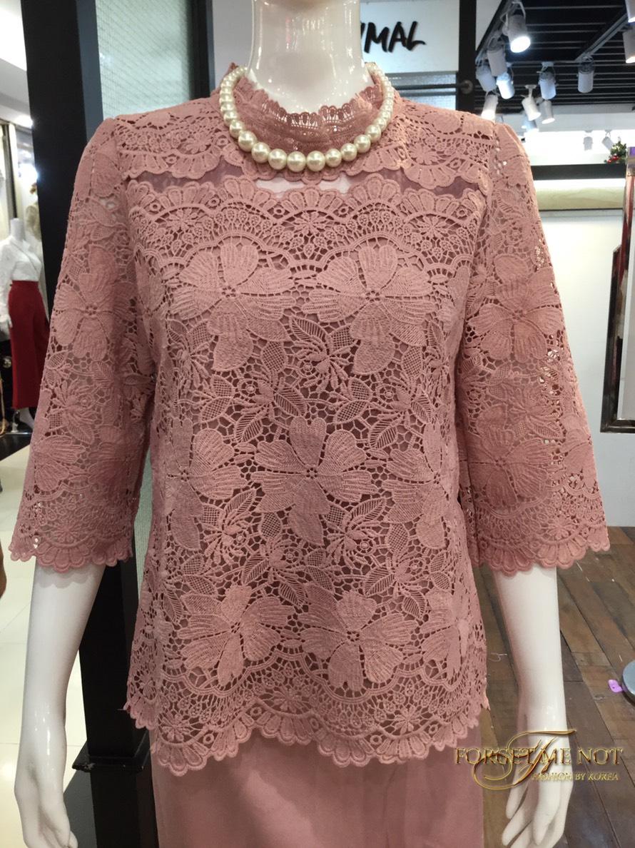 Forget me not เสื้อลูกไม้อิตาลี่ แขน 5 ส่วนแขนตรงใส่สวยเรยค่ะ ทอแน่นมากค่ะ Forget me not เสื้อลูกไม้อิตาลี่ แขน 5 ส่วนแขนตรงใส่สวยเรยค่ะ ทอแน่นมากค่ะ