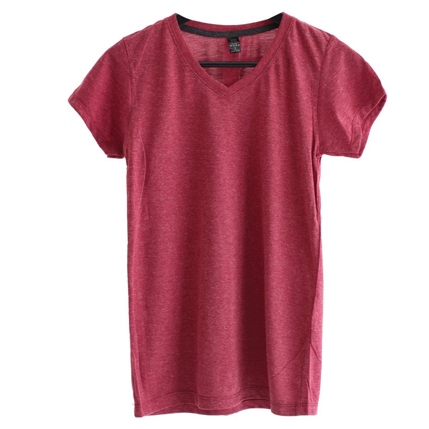 Chahom เสื้อยืดคอวี ( สีแดงท็อปดาย ) Chahom เสื้อยืดคอวี ( สีแดงท็อปดาย )