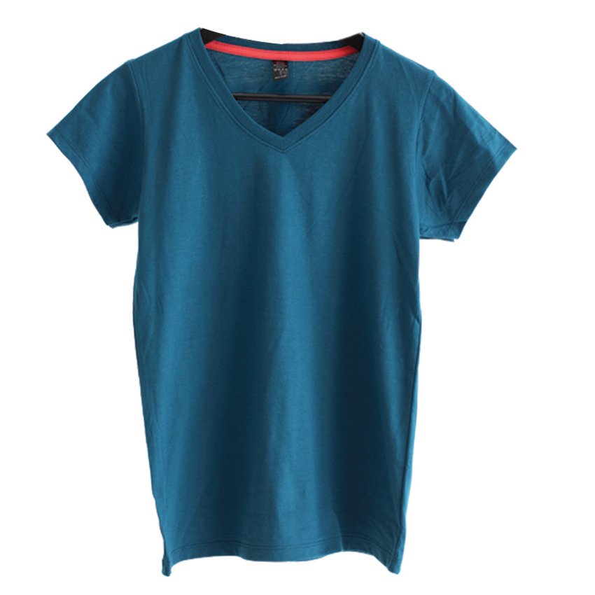 Chahom เสื้อยืดคอวี ( สีเขียวหัวเป็ด ) Chahom เสื้อยืดคอวี ( สีเขียวหัวเป็ด )