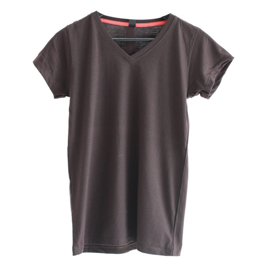 Chahom เสื้อยืดคอวี ( สีน้ำตาลเข้ม)