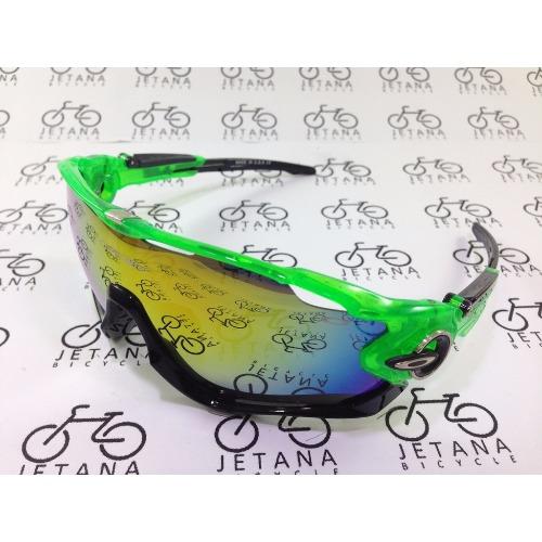 Jetana Jawbreaker แว่นตากันแดด coat UV 400 แว่นจักรยาน แว่นออกกำลังกาย แว่นกีฬากลางแจ้ง ใส่ขับรถ กันลมเข้าด้านข้าง ระบายอากาศเลนส์ไม่เป็นฝ้า ใช้ได้ทั้งชายและหญิง สีเขียว-ดำ Jetana Jawbreaker แว่นตากันแดด coat UV 400 แว่นจักรยาน แว่นออกกำลังกาย แว่นกีฬากลางแจ้ง ใส่ขับรถ กันลมเข้าด้านข้าง ระบายอากาศเลนส์ไม่เป็นฝ้า ใช้ได้ทั้งชายและหญิง สีเขียว-ดำ
