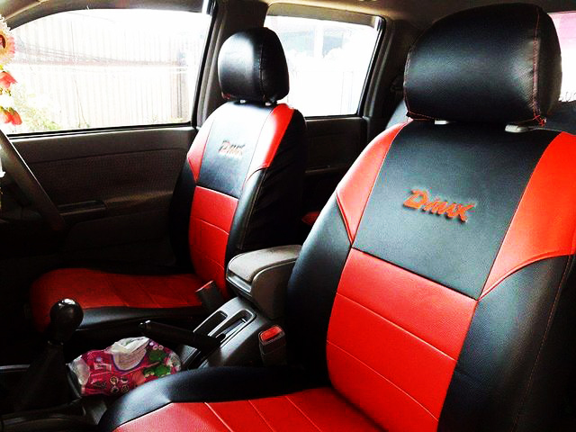 D-MAX ชุดหุ้มเบาะรถยนต์แบบ สวมทับ ตรงรุ่น ไม่ต้องดัดแปลงใดๆ (D-MAX 2002-2011 ) สีแดงดำ 2 c8a54ad08a48f7802050638f21b7c3c1