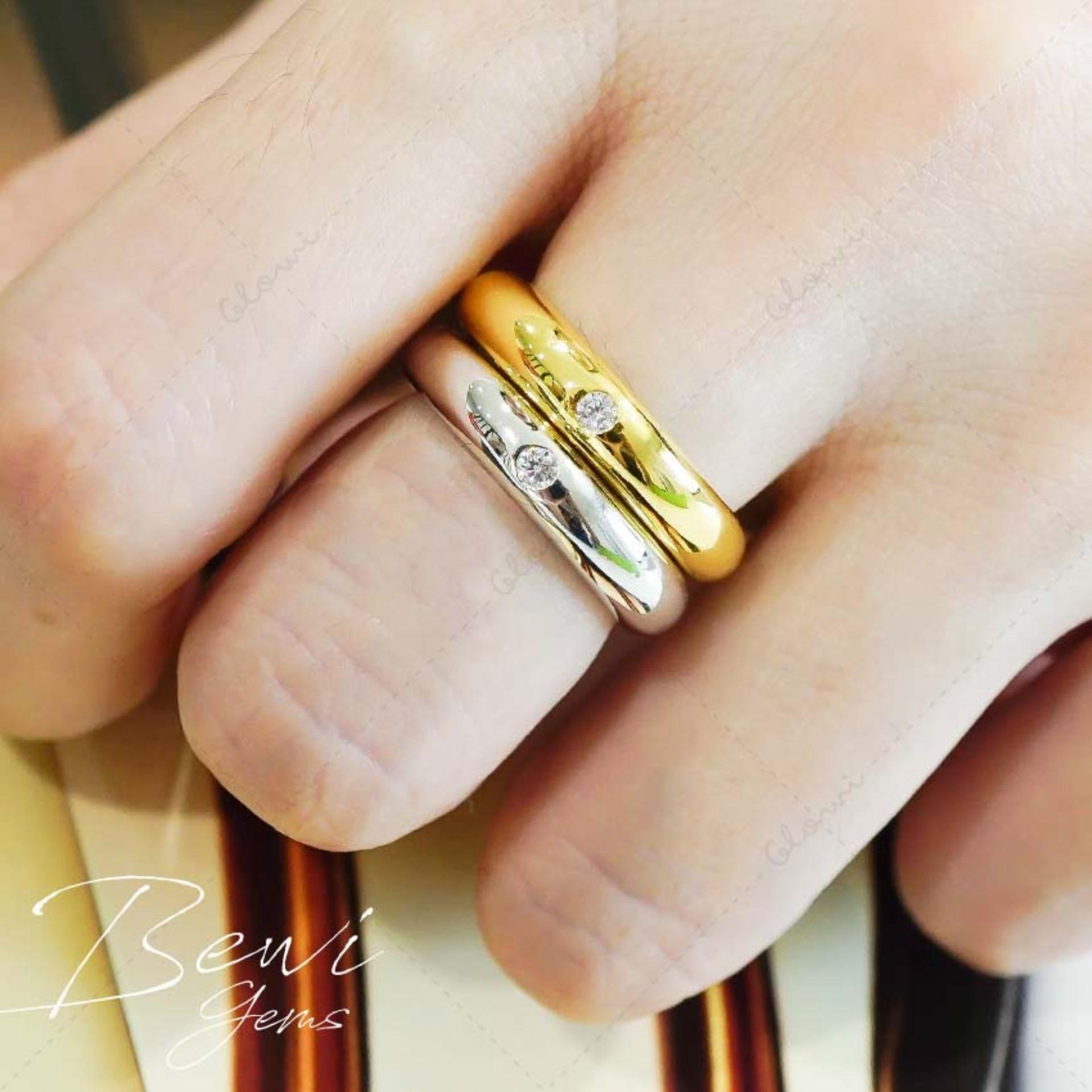 BEWI-G แหวนคู่ พูนทรัพย์ สไตล์ แหวนเสริมดวง ซื้อ 1 ได้ถึง 2 แหวนชุบทองคำขาว ฝังพลอยนพเก้า ไม่ลอกดำ แหวนแห่งความมั่งคั่ง เจริญรุ่งเรือง แคล้วคลาดปลอดภัย ค้าขายคล่องเงินเข้าไม่ขาดมือ รุ่น BG-R0046 สีเงิน,สีทอง (Silver,Gold)