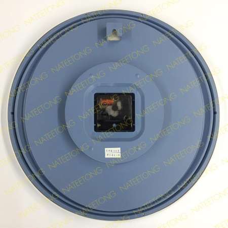 RHYTHM Japan นาฬิกาแขวนพลาสติกเดินเรียบ  ขนาด 13 นิ้ว CMG407NR19