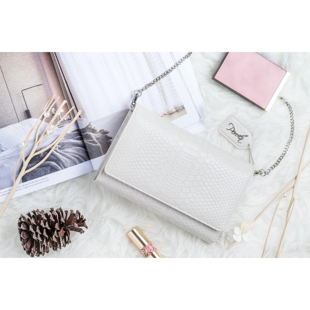 Perota - WOC Python (Cream)มาพร้อมกล่อง กระเป๋าสตางค์ สายโซ่ สะพายข้าง สีครีม