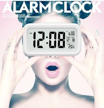 นาฬิกาปลุก พร้อมแสดงอุณหภูมิ เวลา วันที่ เดือน และสัปดาห์ เสียงเงียบขณะทำงาน จอ LCD ขนาดใหญ่ ปรับความสว่างอัตโนมัติ เปลี่ยนถ่านปีละครั้ง ขนาด 138*80*45mm