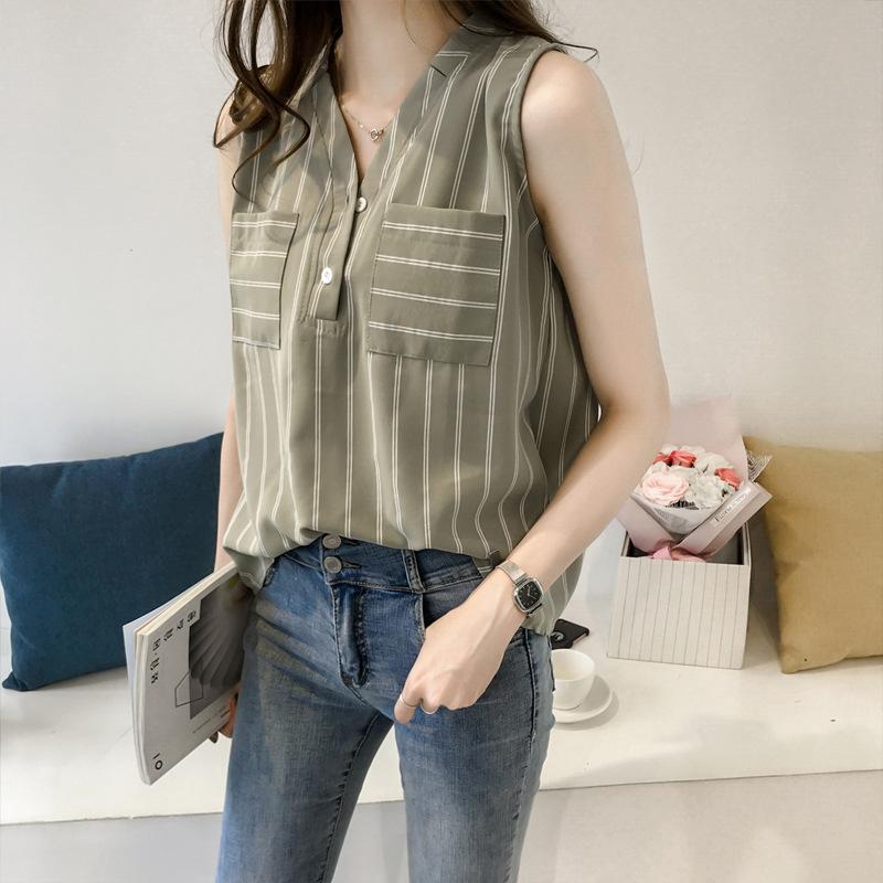 เสื้อผ้า