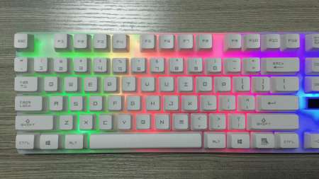 G21 Gaming Keyboard แป้นพิมพ์คีย์บอร์ดเกมมิ่ง มีไฟ RGB ไม่มีภาษาไทย 