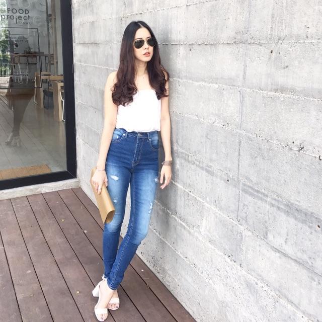 เสื้อผ้า