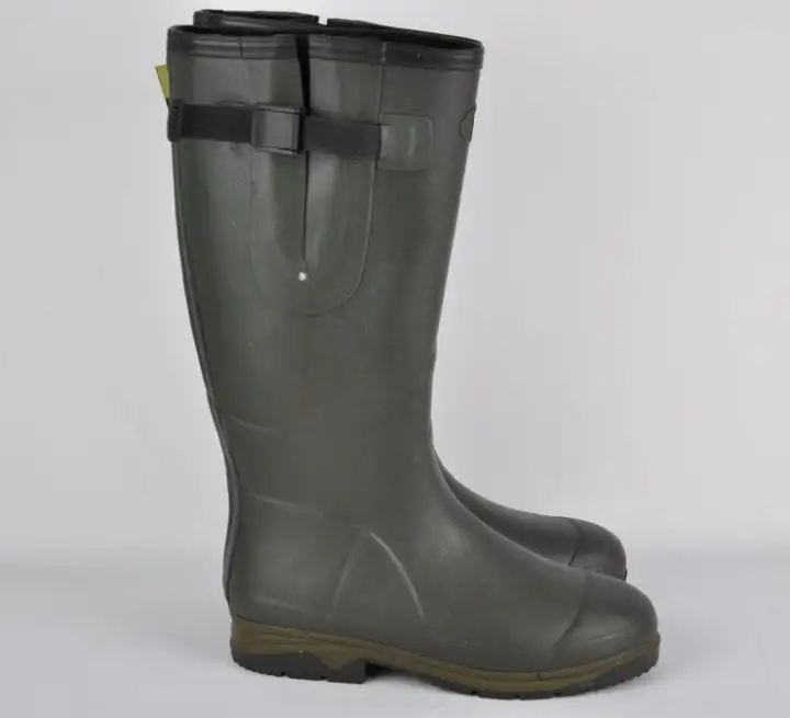 rubber boots non slip