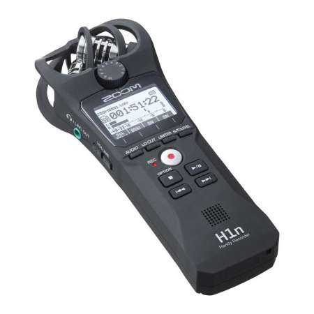 Zoom H1N Handy Stereo Recorder เครื่องบันทึกเสียงมืออาชีพ ไม่ว่าจะอัดเสียงร้อง เสียงเครื่องดนตรี อัดสัมภาษณ์ ขนาดเล็กพกพาง่าย มาพร้อมชุด APH-1n อุปกรณ์เสริมสำหรับ Zoom H1n