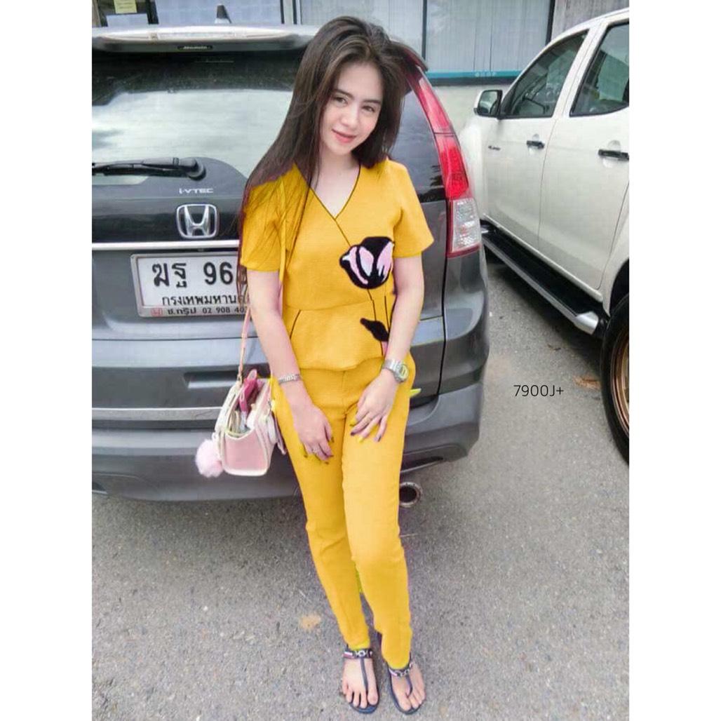 เสื้อผ้า