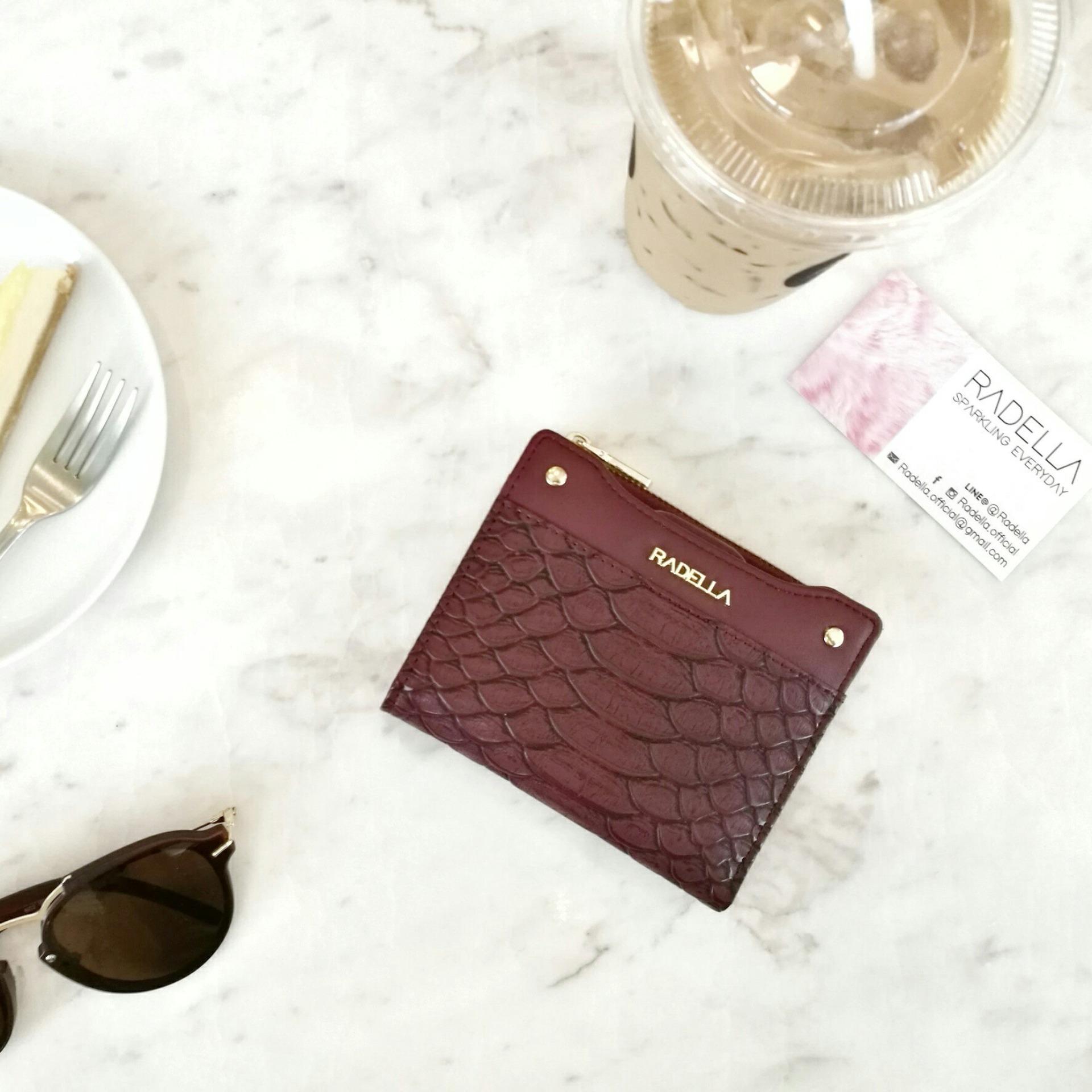 Radella Ivy Wallet in Cranberry กระเป๋าสตางค์ สีแดงเข้ม