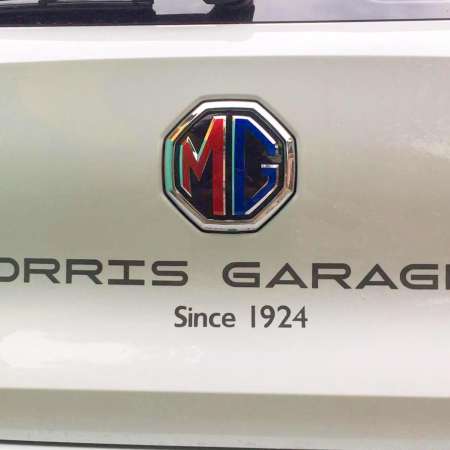 MG ZS [2017-2019]  สติกเกอร์3M ติด Logo ได้  3 จุด หน้ารถ ท้ายรถ พวงมาลัย  **รับประกัน 1ปี**