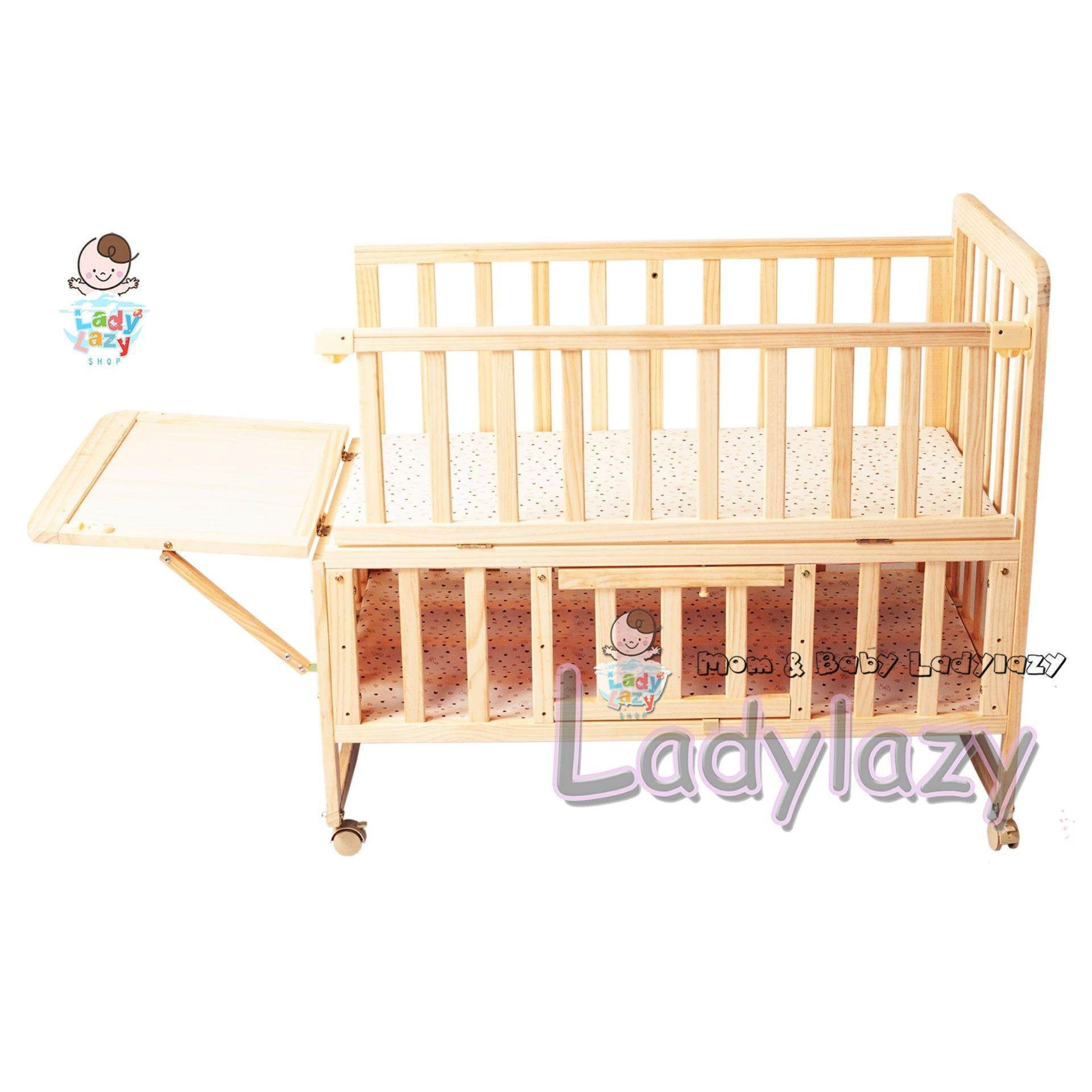 ราคา Ladylazyเตียงเด็ก เตียงนอนไม้เด็ก เข็นได้/โยกได้ พื้นเตียงปรับระดับได้ ทำจากไม้สนแท้ 100%