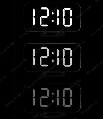 Bangkok life นาฬิกาLED มีขาตั้งพร้อม USB 2 port หน้าปัดนาฬิกาเงา