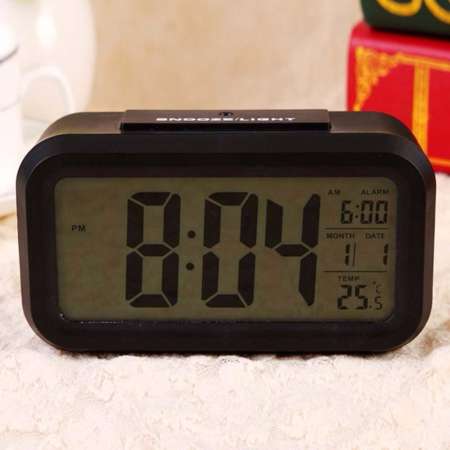 Hakone นาฬิกาปลุกตั้งโต๊ะ นาฬิกาดิจิตอล แสดงวันที่ เดือน อุณหภูมิ แสง Black Light ดูเวลาตอนกลางคืนได้ นาฬิกาปลุกเรื่องแสง นาฬิกาปลุก Alarm Clock new step asia