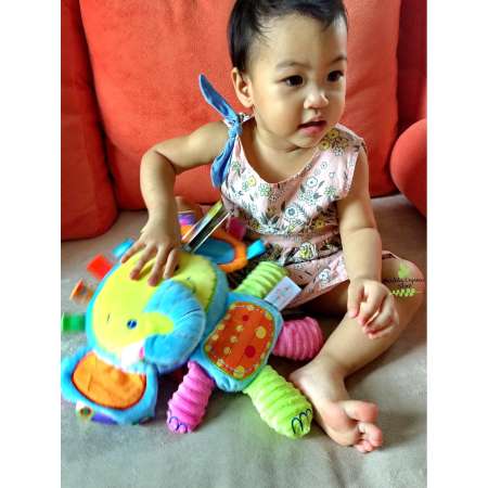 Happy Monkey ตุ๊กตาช้าง ตุ๊กตาเขย่าแล้วมีเสียง กดมีเสียงบี๊บๆ ของเล่นเสริมพัฒนาการ สูง 30 ซม. ตุ๊กตานุ่มมาก