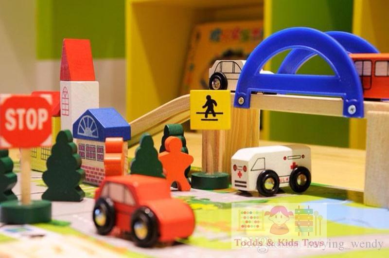 Todds Kids Toys ของเล่นเสริมพัฒนาการ บล็อกไม้ชุดสร้างเมือง Rail Overpass เมืองจำลอง