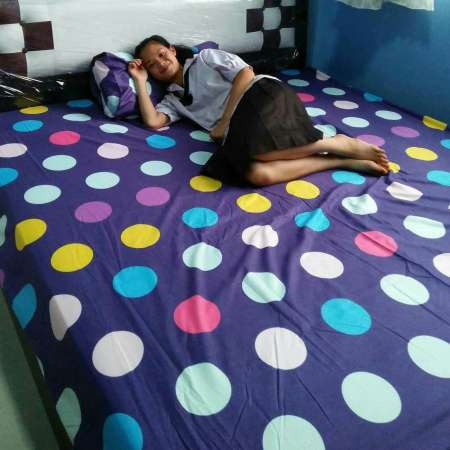 nns-0029 ชุดผ้าปูที่นอนสีพื้น 6 ฟุต 5 ชิ้น สีม่วงเข้ม ลวดลาย จุดฟ้า สีเหลือง สีฟ้าอ่อน