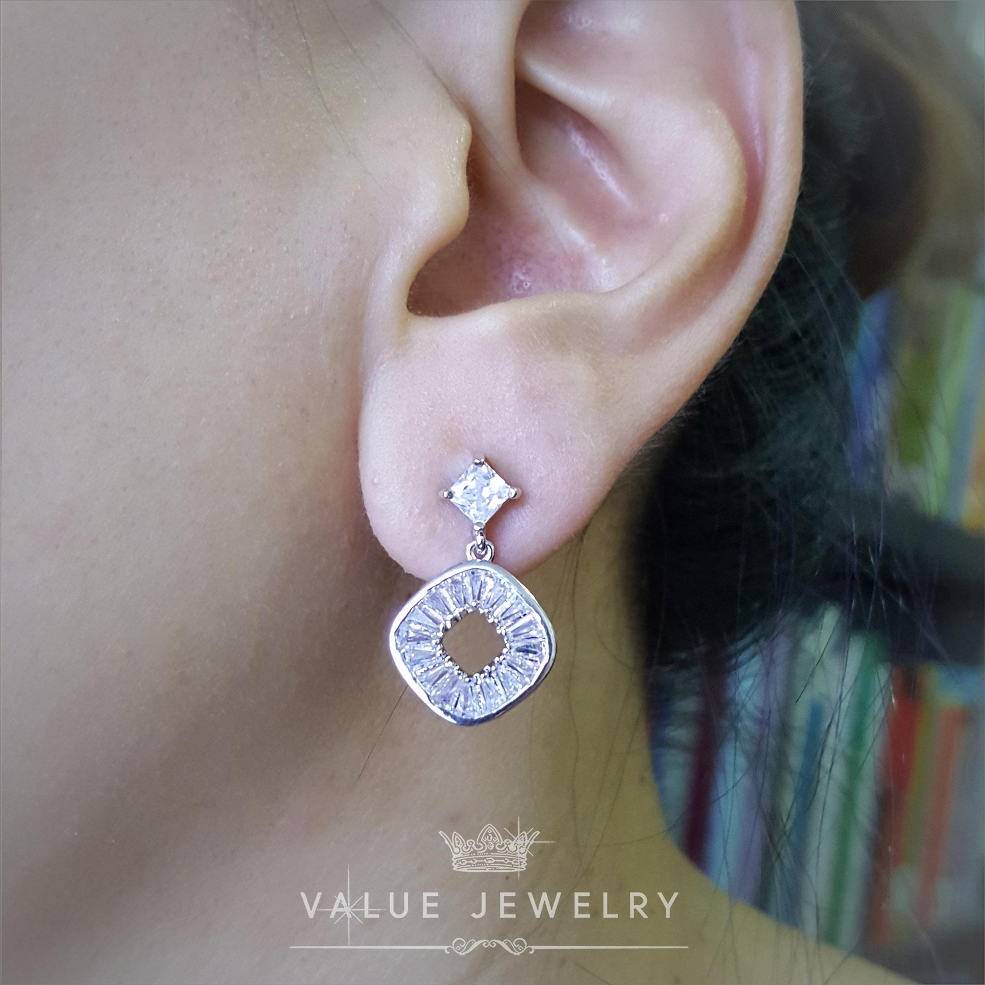 Value Jewelry ER0514 กว้าง1.4cmยาว2.3cm เครื่องประดับเพชรCZ เกรดพรีเมี่