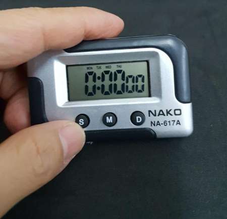 นาฬิกา LED ตั้งโต๊ะ บอกเวลา วันที่ ตั้งปลุกได้ เป็นนาฬิกาจับเวลา1/100 วินาที รุ่น NA-617A