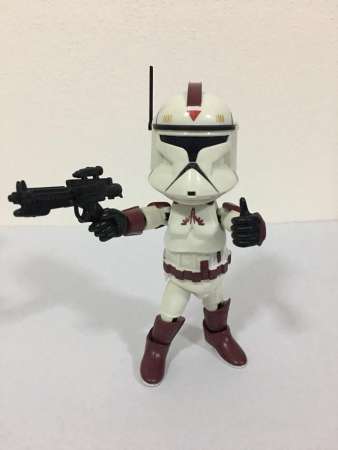 โมเดลฟิกเกอร์ สตาร์วอ สตอร์มทรูปเปอร์ สีแดงขนาด 9 นิ้ว Model Figure Starwar Storm Trooper red tall 9inch