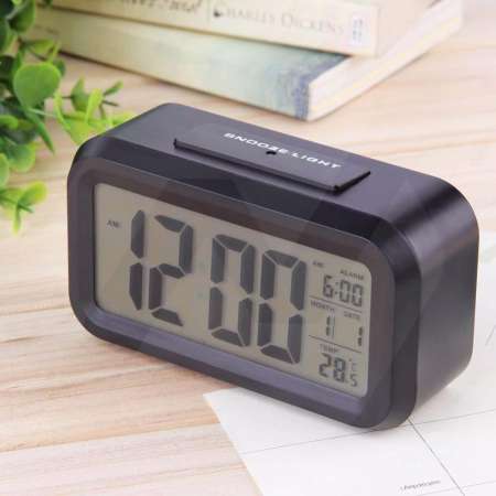 Hakone นาฬิกาปลุกตั้งโต๊ะ นาฬิกาดิจิตอล แสดงวันที่ เดือน อุณหภูมิ แสง Black Light ดูเวลาตอนกลางคืนได้ นาฬิกาปลุกเรื่องแสง นาฬิกาปลุก Alarm Clock new step asia
