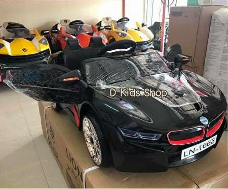 ลดต่ำกว่าทุน D Kids รถแบตเตอรี่ รถเด็กนั่ง บังคับวิทยุด้วยรีโมทและขับธรรมดา BMW I8
สีขาว ปรึกษาแนะนำ