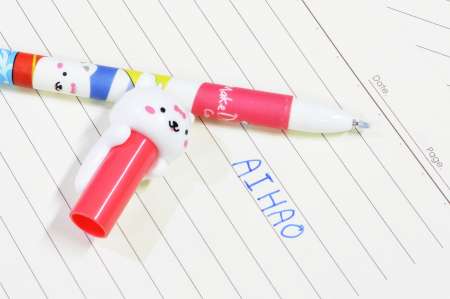 Fancy Pan. ปากกาเจลลบได้ ลายการ์ตูนสุดน่ารัก 4 ลาย แพค 4 แท่ง รุ่น AA8798