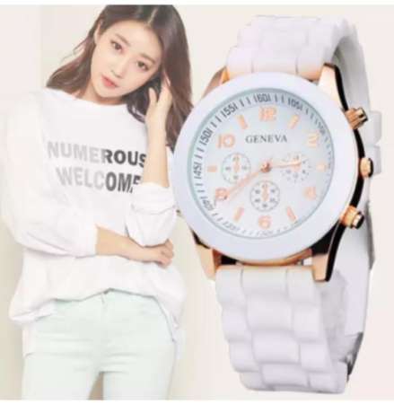 GENEVA watch นาฬิกาข้อมือผู้หญิง สีดำ สายยาง รุ่น WM01 GENEVA watch นาฬิกาข้อมือผู้หญิง สีดำ สายยาง รุ่น WM01