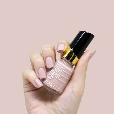 Charlee Nail Polish ยาทาเล็บชาลี 15 ml. สีนู้ด N02