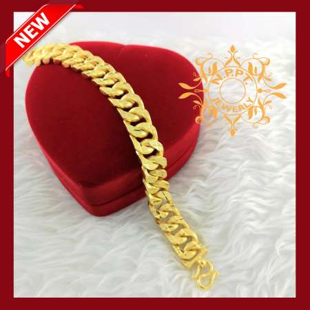 สร้อยข้อมือทองชุบไมครอน ลายเลสชายหนา น้ำหนัก 3 บาท ความยาว 20 เซน ราคา 450 บาท