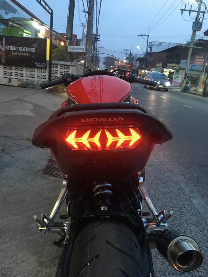 ไฟท้ายพร้อมไฟเลี้ยวในตัว msx125 msxsf Cb650f cbr650f ไฟท้ายพร้อมไฟเลี้ยวในตัว msx125 msxsf Cb650f cbr650f