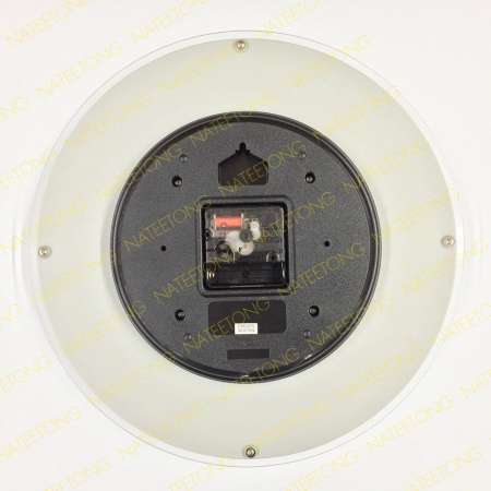 RHYTHM Japan นาฬิกาแขวนพลาสติกเดินเรียบ  ขนาด 14 นิ้ว CMG870R66