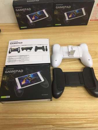 GAMEPAD จอยเกมส์มือถือ  ขาจับโทรศัพท์สมาร์ทโฟนสำหรับเล่นเกม (สำหรับจอ 4.5-6.5 นิ้ว)