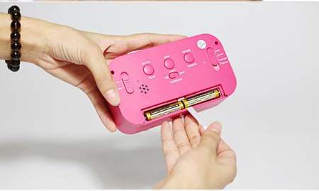 FamilyMate  เงียบสงัดนาฬิกาปลุกดิจิตอลที่มีจอแสดงผลอุณหภูมิแสงสว่างเวลากลางคืน ปรับความสว่างอัตโนมัติ