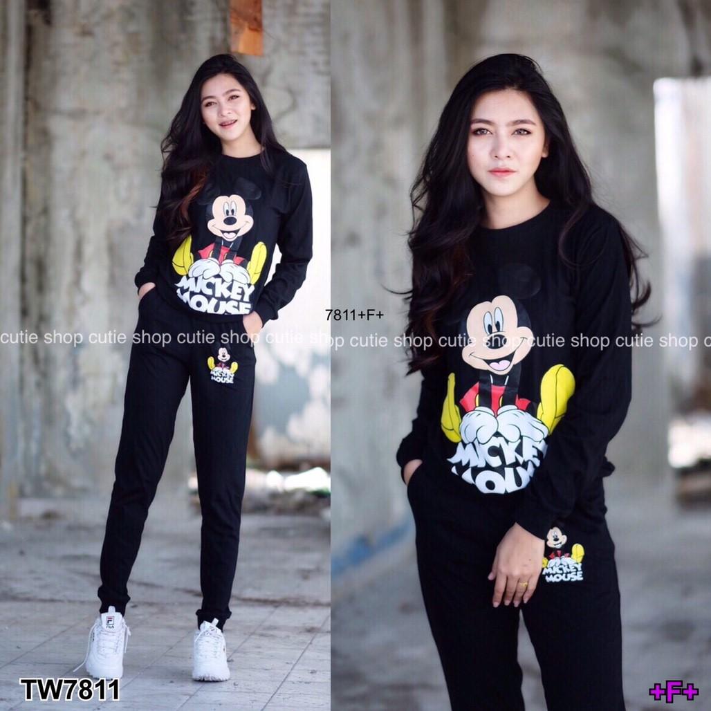 เสื้อผ้า