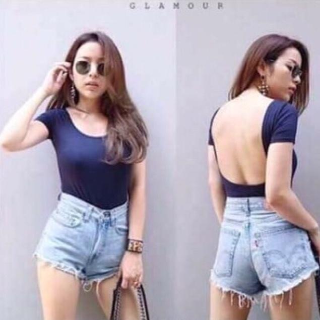 เสื้อผ้า