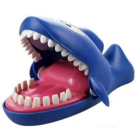 TkspyShop ปลาฉลามงับนิ้วSharkBite