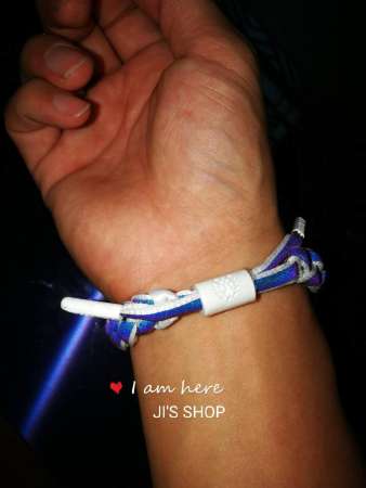 Rastaclat - CLASSIC : AURORA สร้อยข้อมือสิงโต กำไลข้อมือ ราสตาแคลท สร้อยข้อมือเชือกรองเท้า คุณภาพสูง