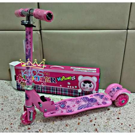 Kids castle สกู๊ตเตอร์ 3 ล้อ สำหรับเด็ก พับเก็บได้ ปรับความสูงได้ 3 ระดับมีไฟที่ล้อ Scooter 51J